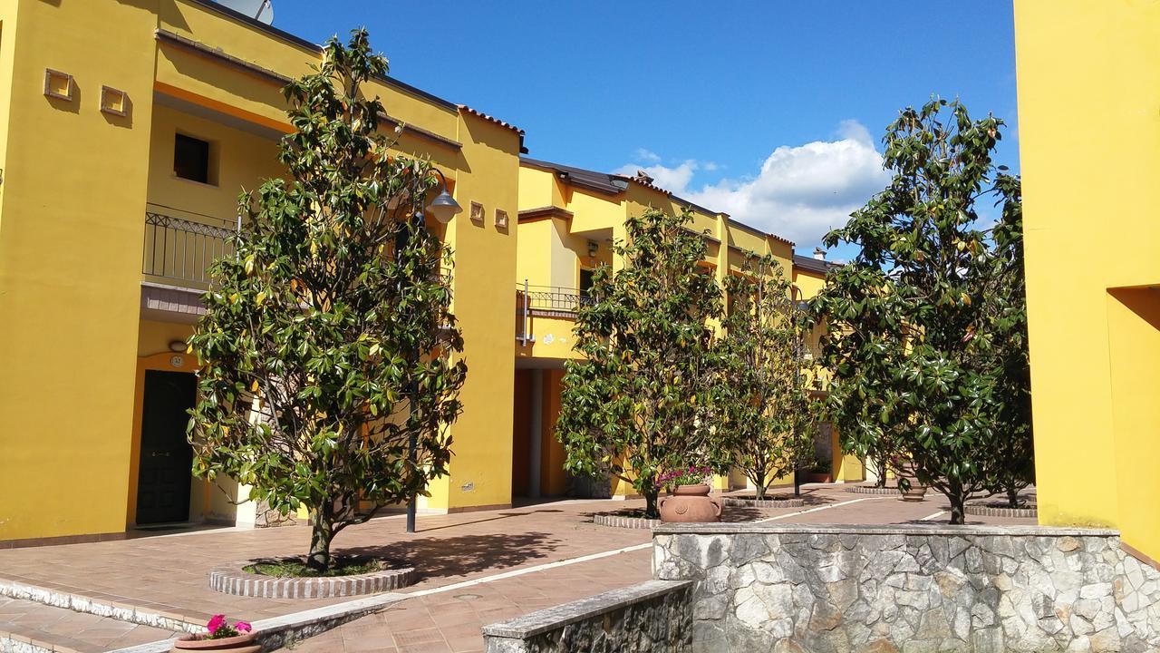 ארונה Hotel Turrita מראה חיצוני תמונה