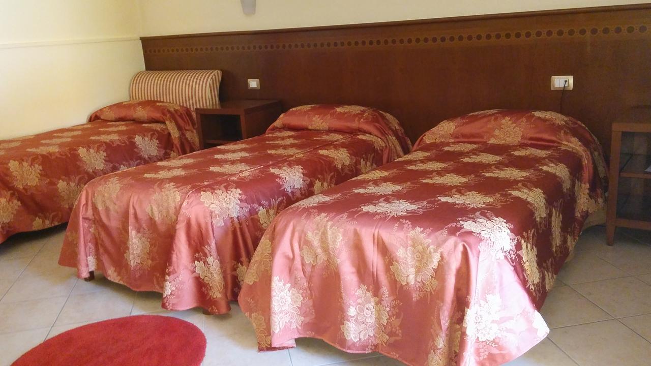 ארונה Hotel Turrita מראה חיצוני תמונה
